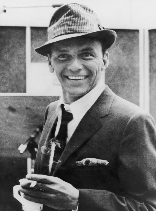 Frank Sinatra – Fly Me To The Moon (Live At The Kiel Opera House, St. Louis, MO/1965)